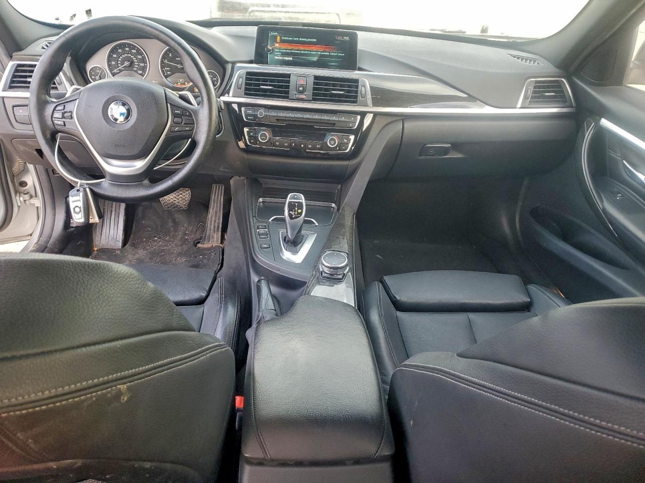 BMW 3 Series Xi Image 6