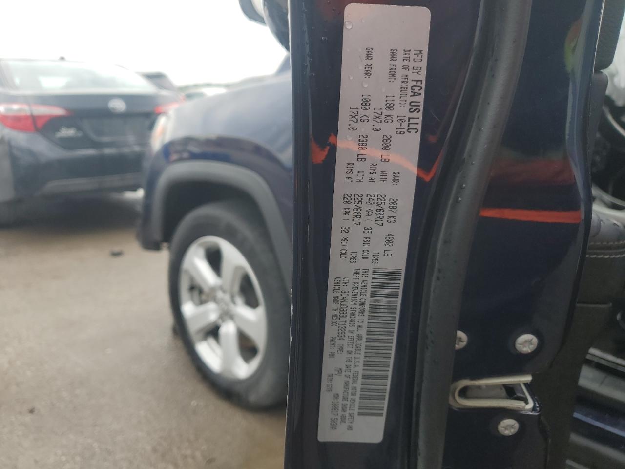 Jeep Compass Latitude Image 7