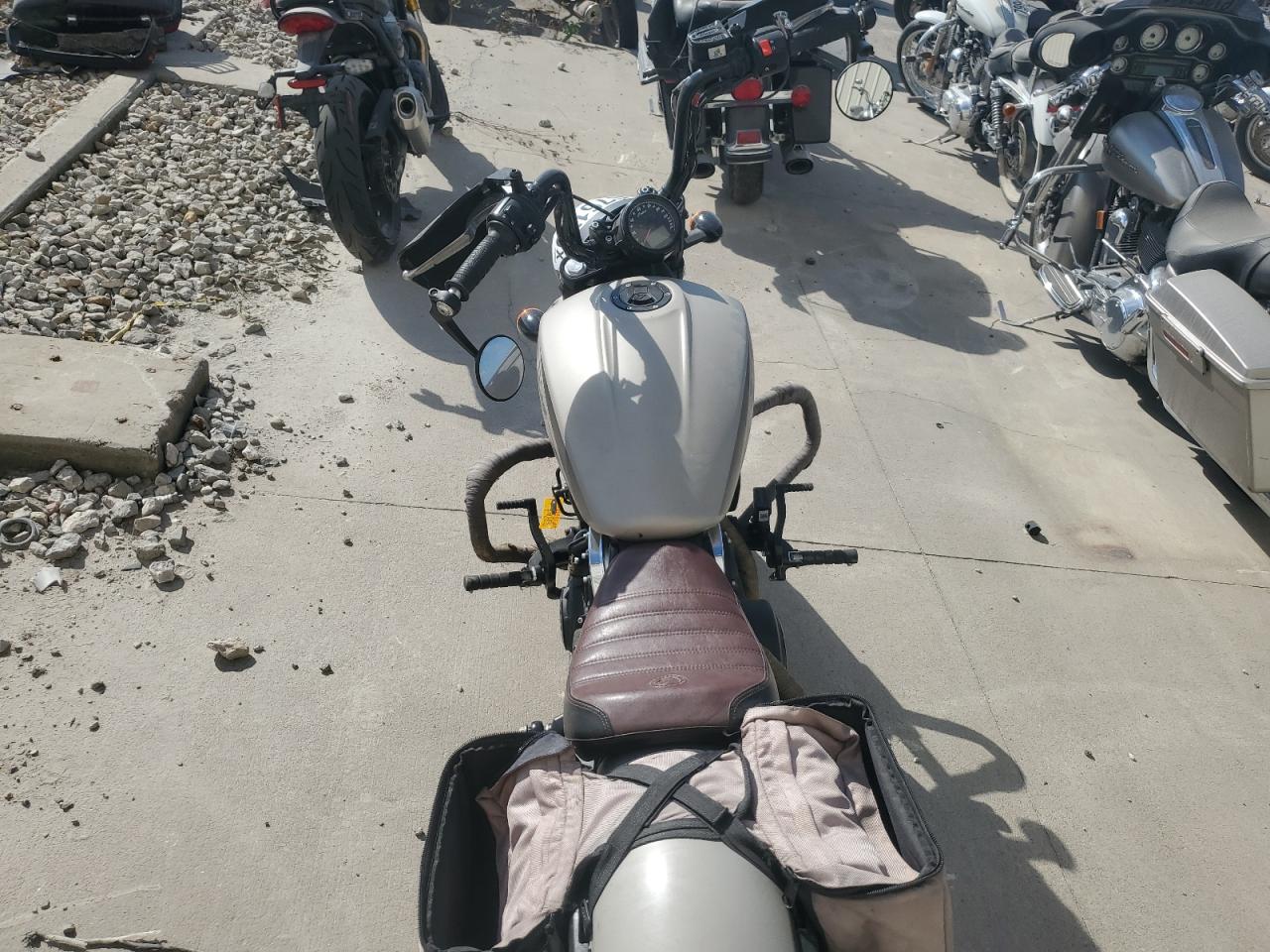 Indian Motorcycle Co Motorcycle Bobber Twenty Abs Image 9