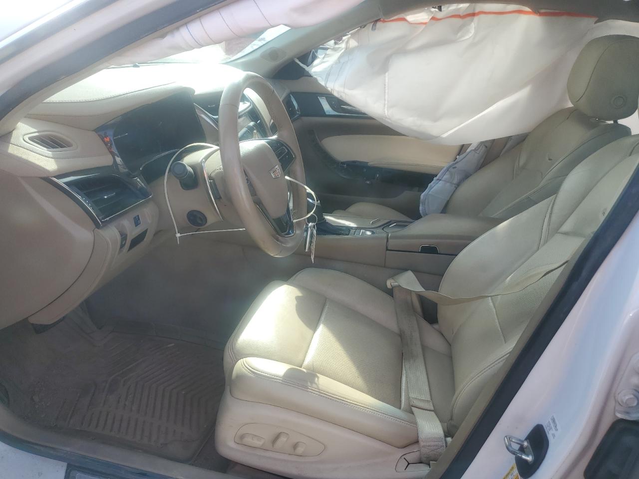 Cadillac CTS Luxury Collection Image 9