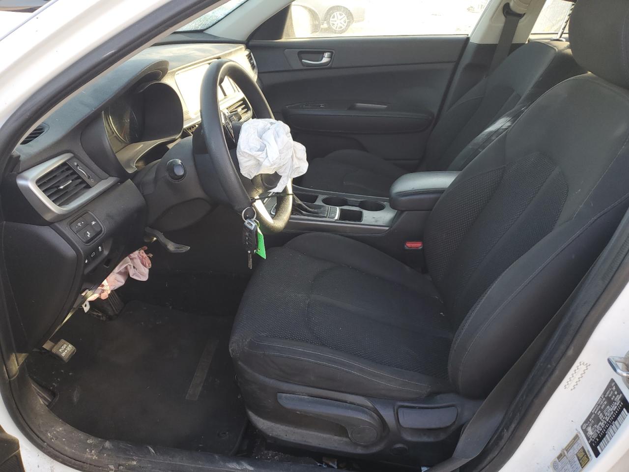 Kia Optima Lx Image 9