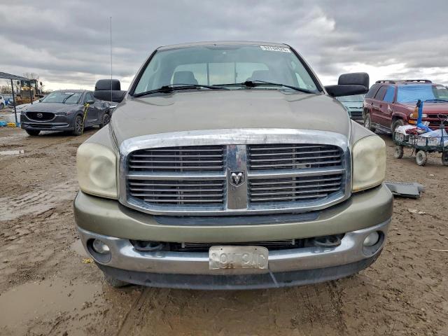 Dodge Ram 2500 St Image 8