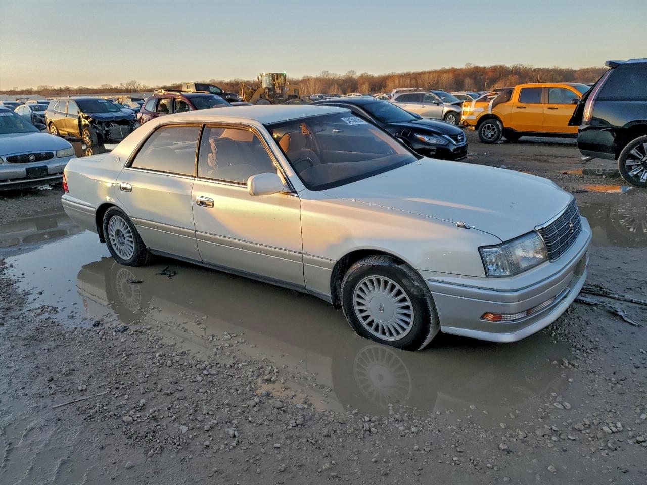 Toyota Crown Image 5