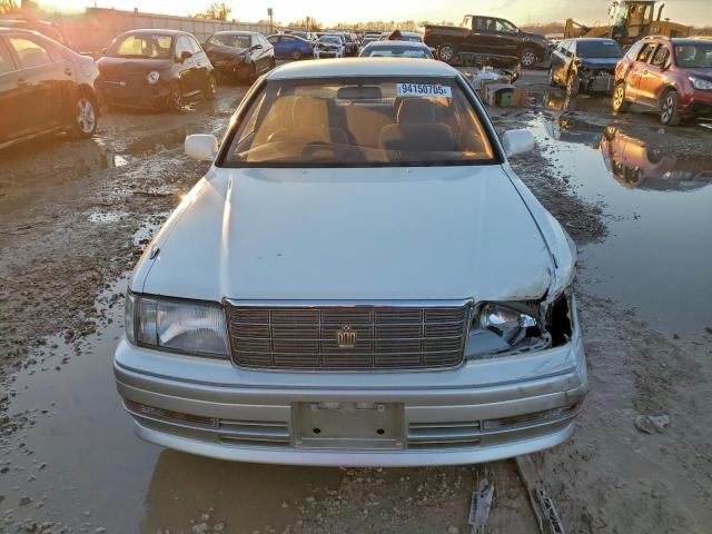 Toyota Crown Image 4