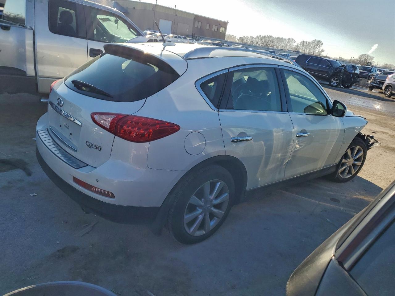 INFINITI Qx Image 10