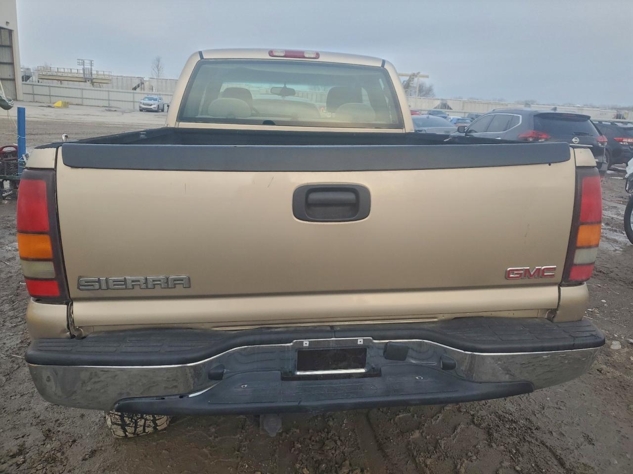 GMC Sierra K1500 Image 12