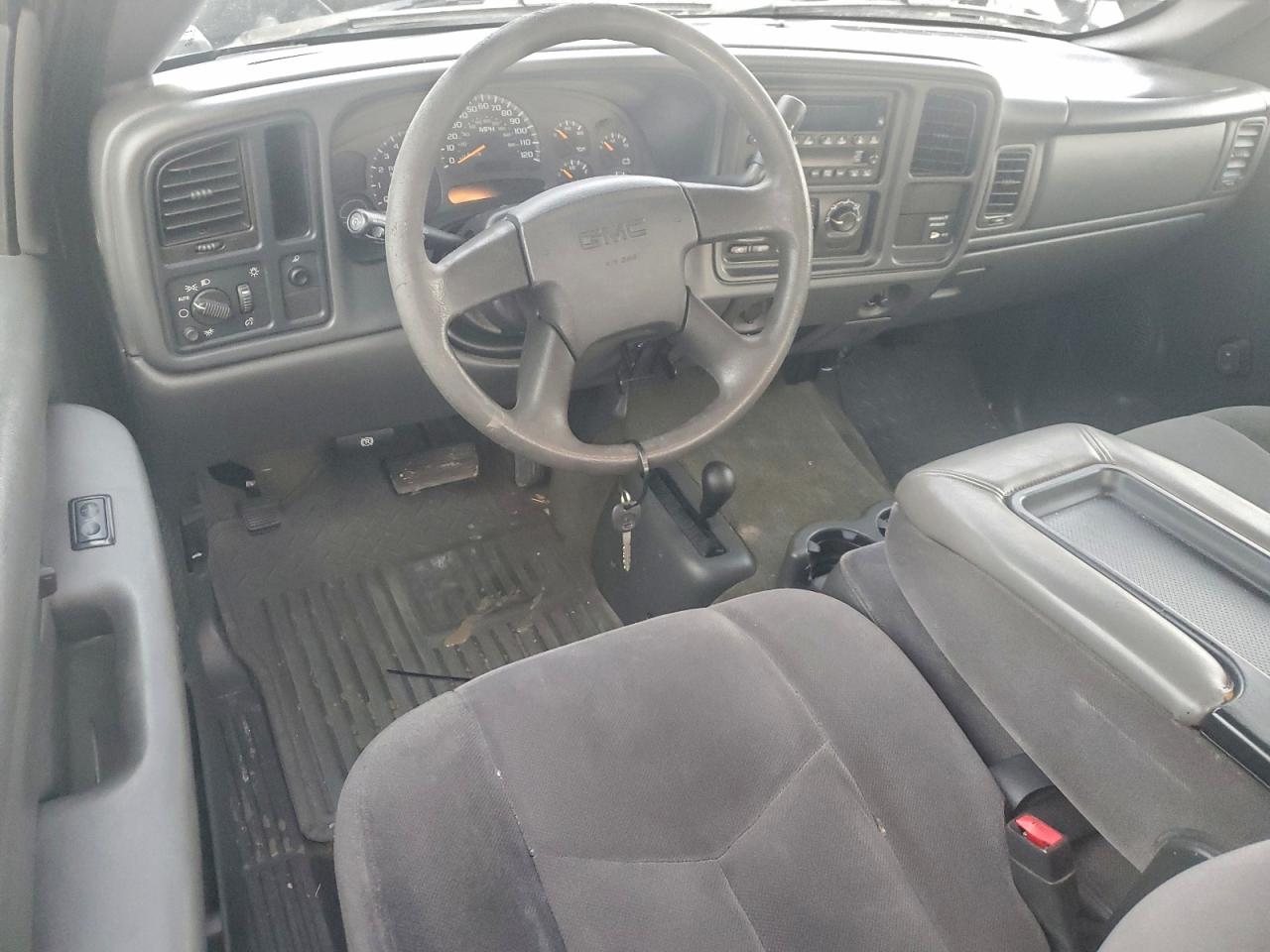 GMC Sierra K1500 Image 9