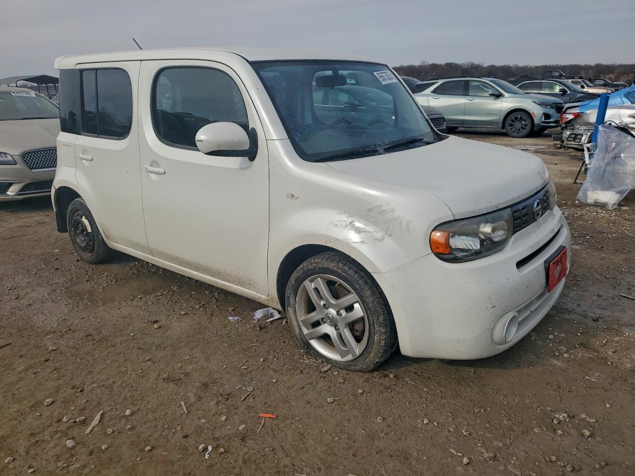 Nissan cube Base Image 9