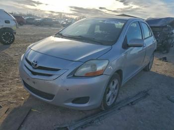  Salvage Toyota Yaris