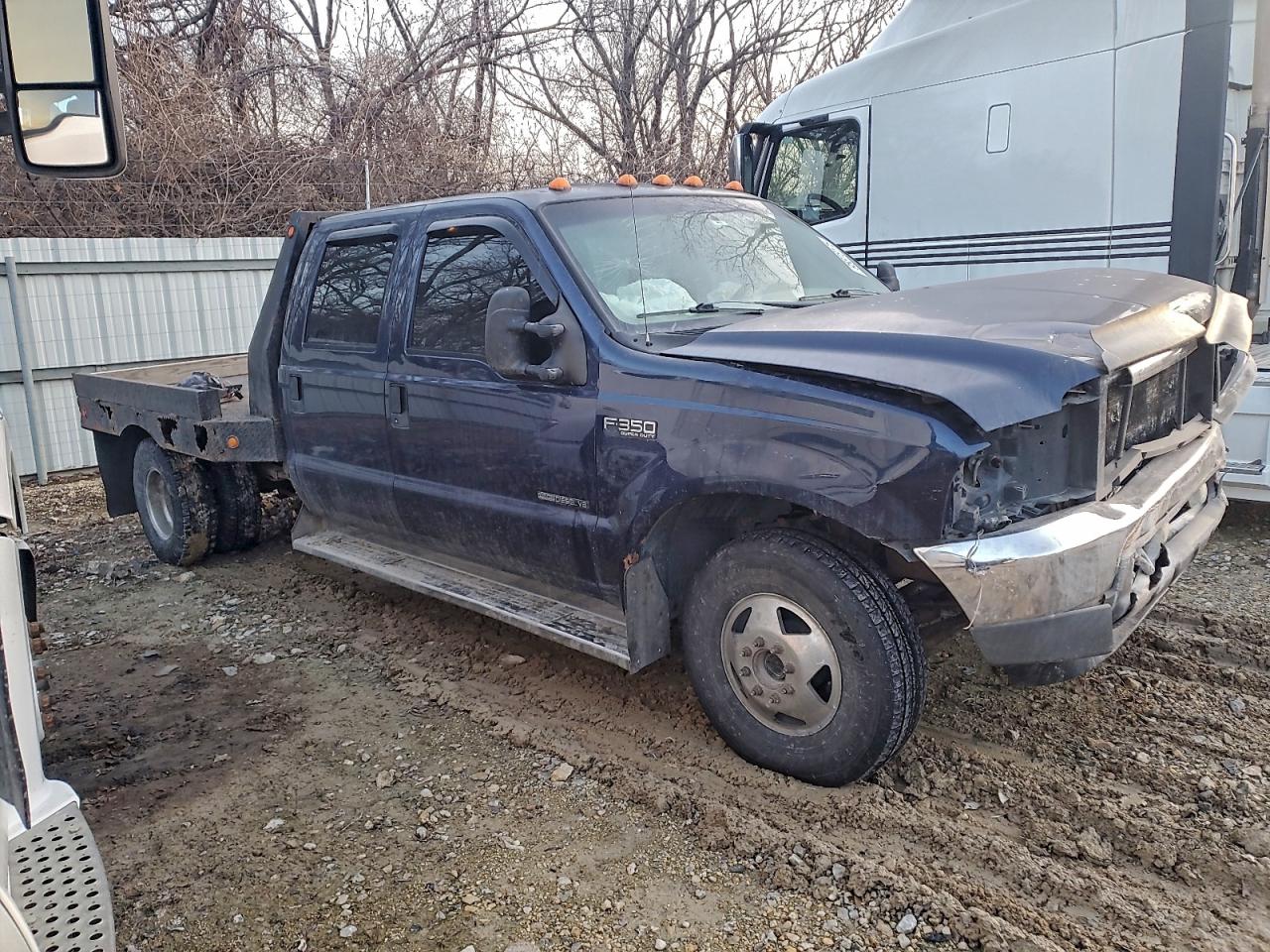 Ford F-350 Super Duty Image 2