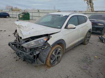  Salvage Hyundai TUCSON