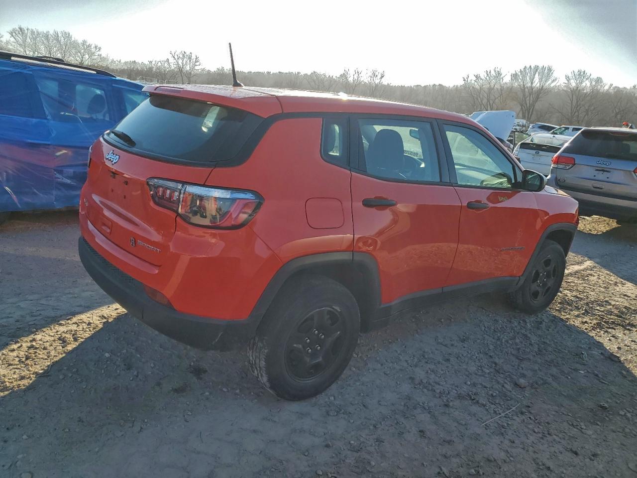 Jeep Compass Sport Image 2