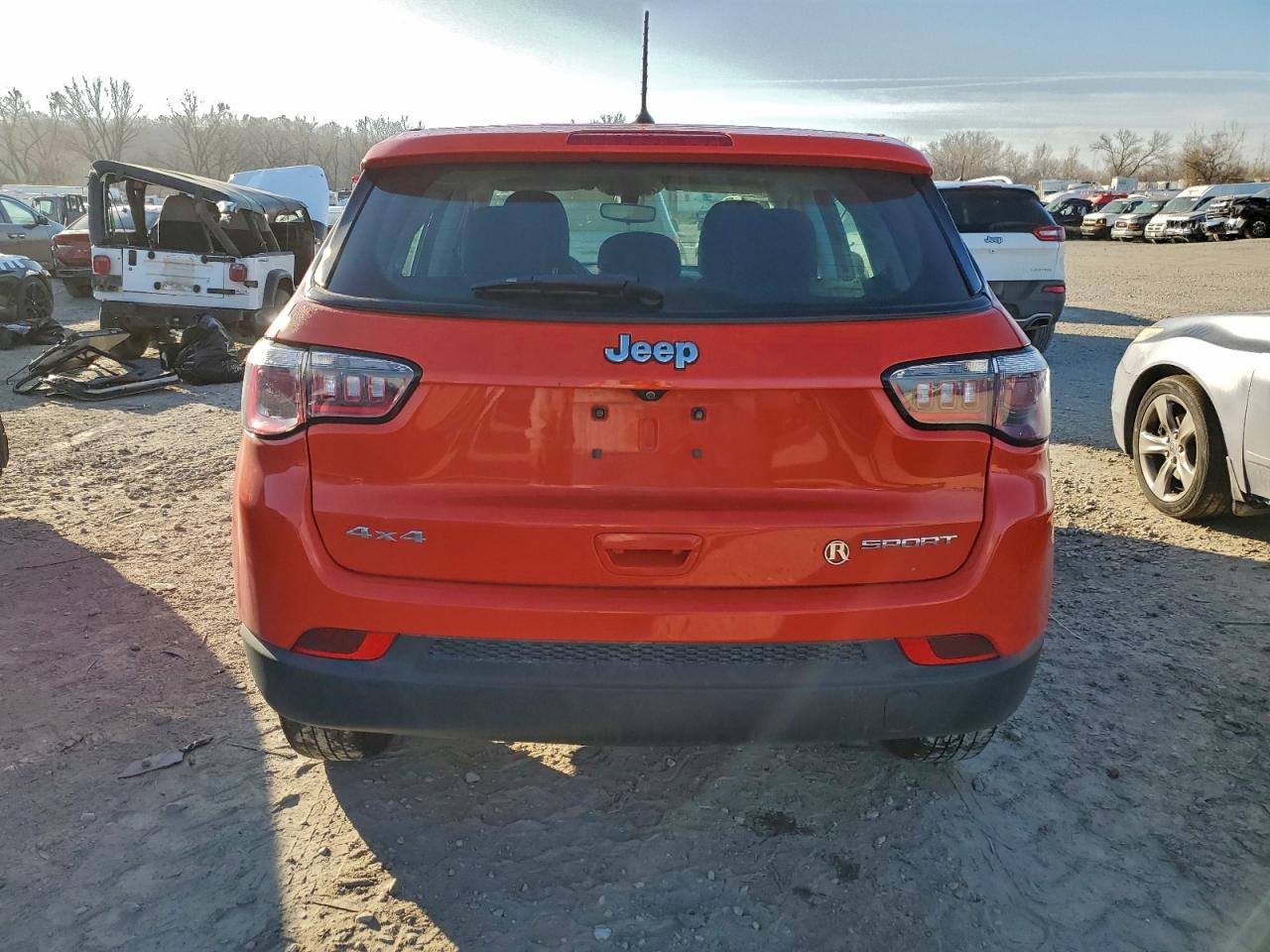 Jeep Compass Sport Image 12