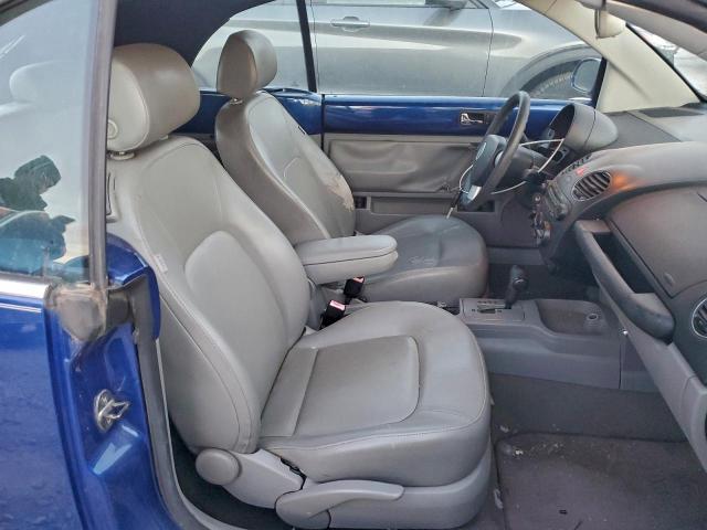 Volkswagen Beetle Convertible Option Package 1 Image 12