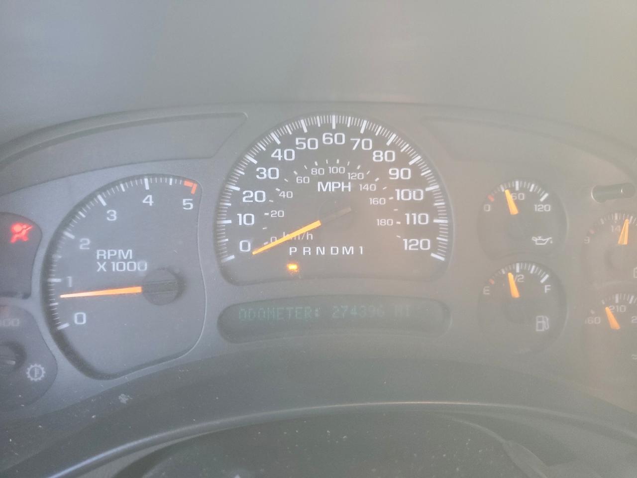 Chevrolet Silverado K2500 Heavy Duty Image 12