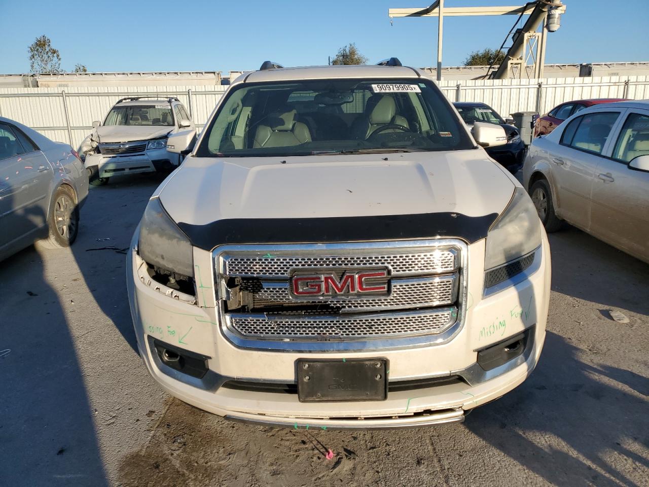 GMC Acadia Denali Image 2