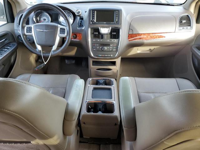 Chrysler Minivan Touring Image 10