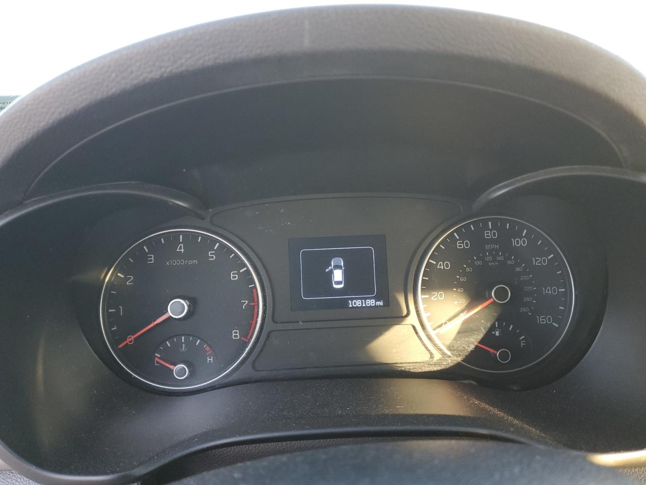 Kia Optima Lx Image 2