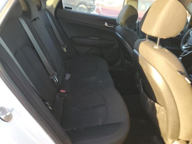 Kia Optima Lx Image 4