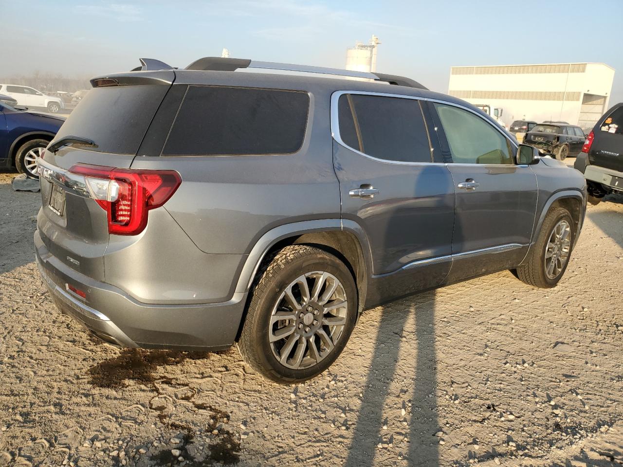 GMC Acadia Denali Image 7