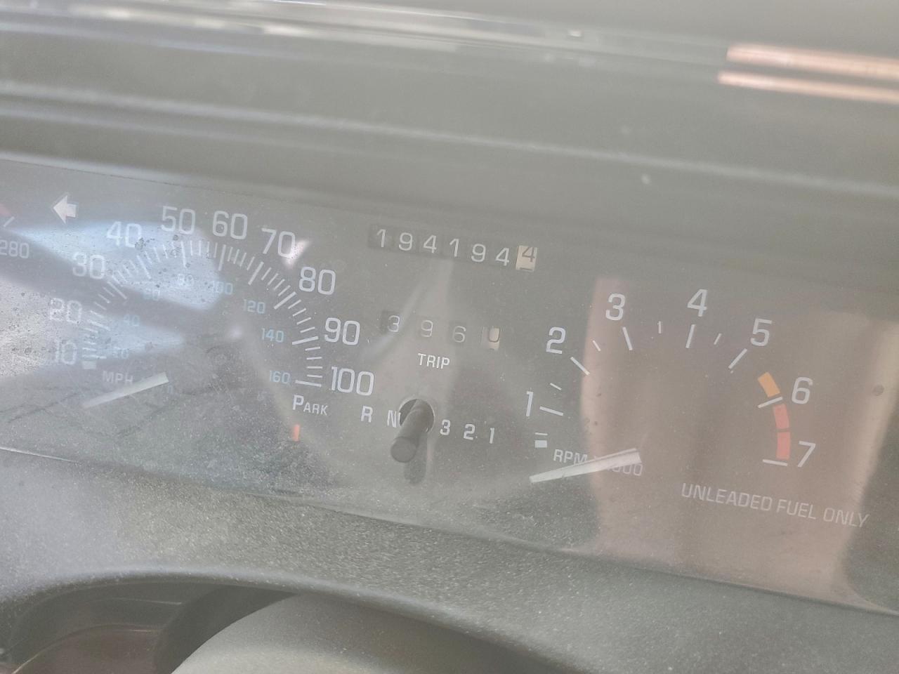 Buick LeSabre Limited Image 5