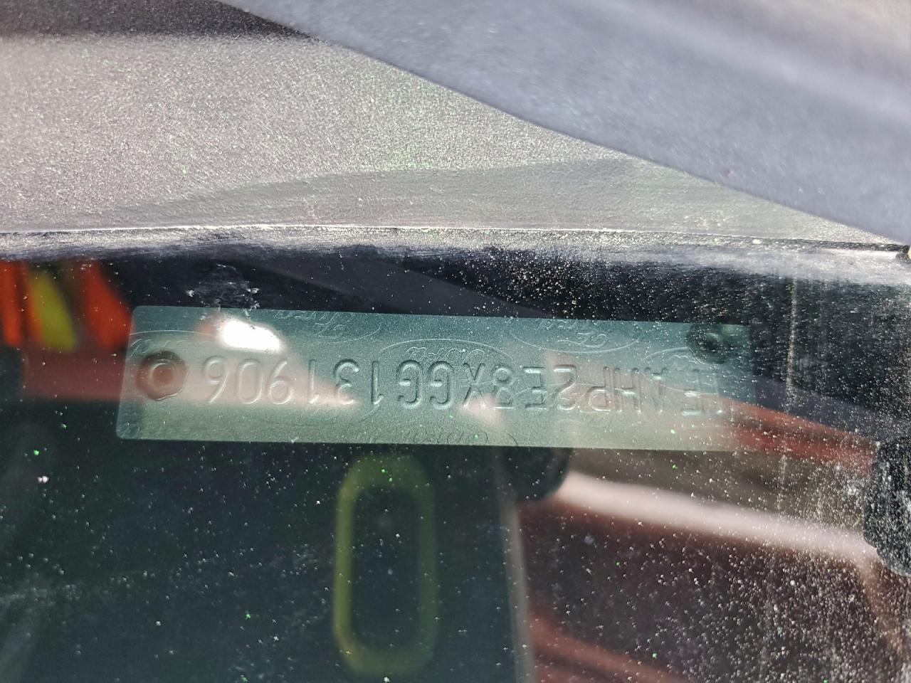 Ford Taurus Sel Image 12