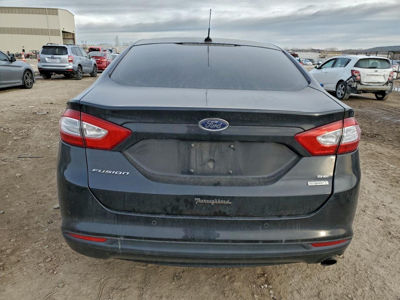 Ford Fusion Se Image 10