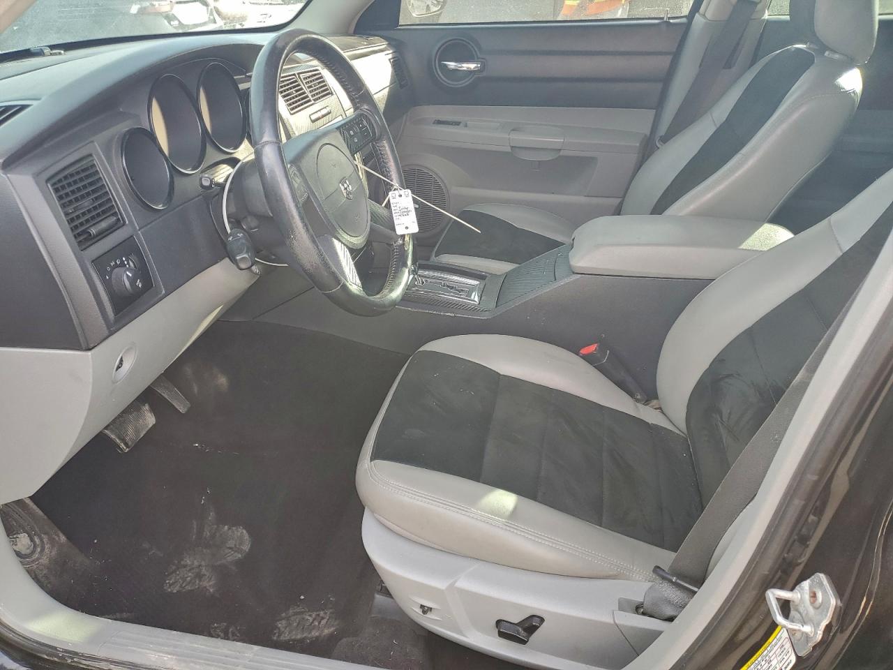 Dodge Charger R/t Image 5