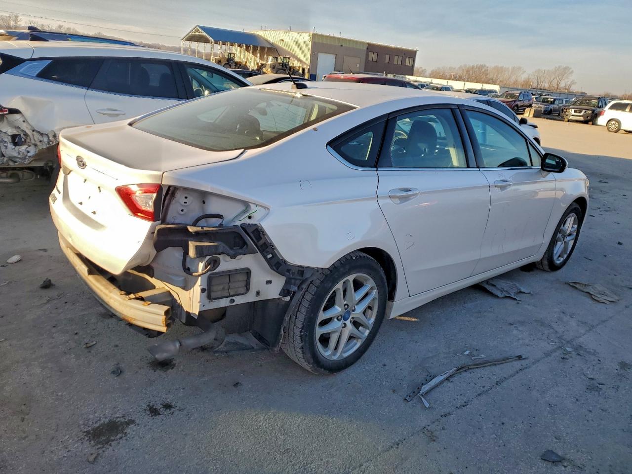 Ford Fusion Se Image 4