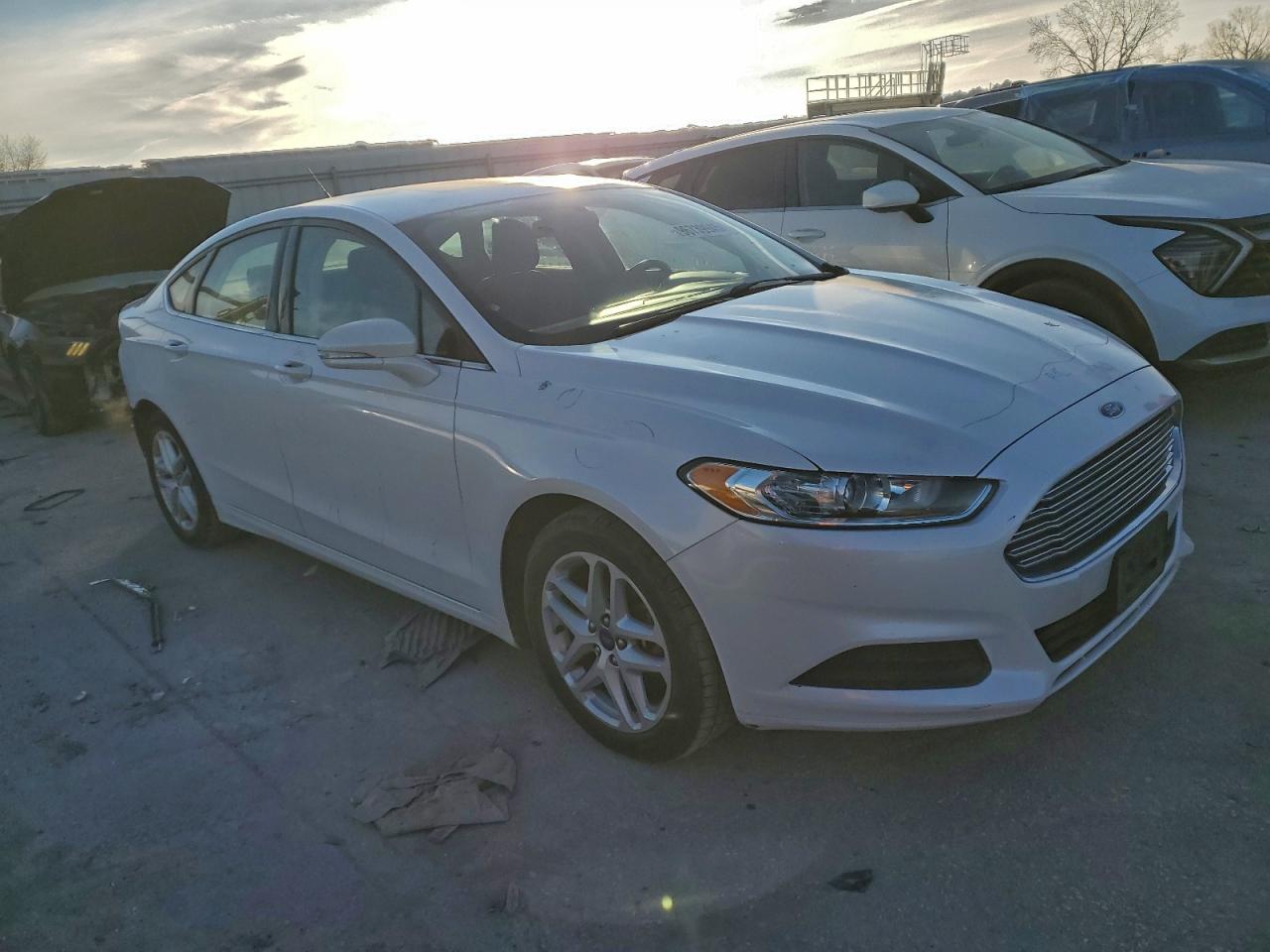 Ford Fusion Se Image 2