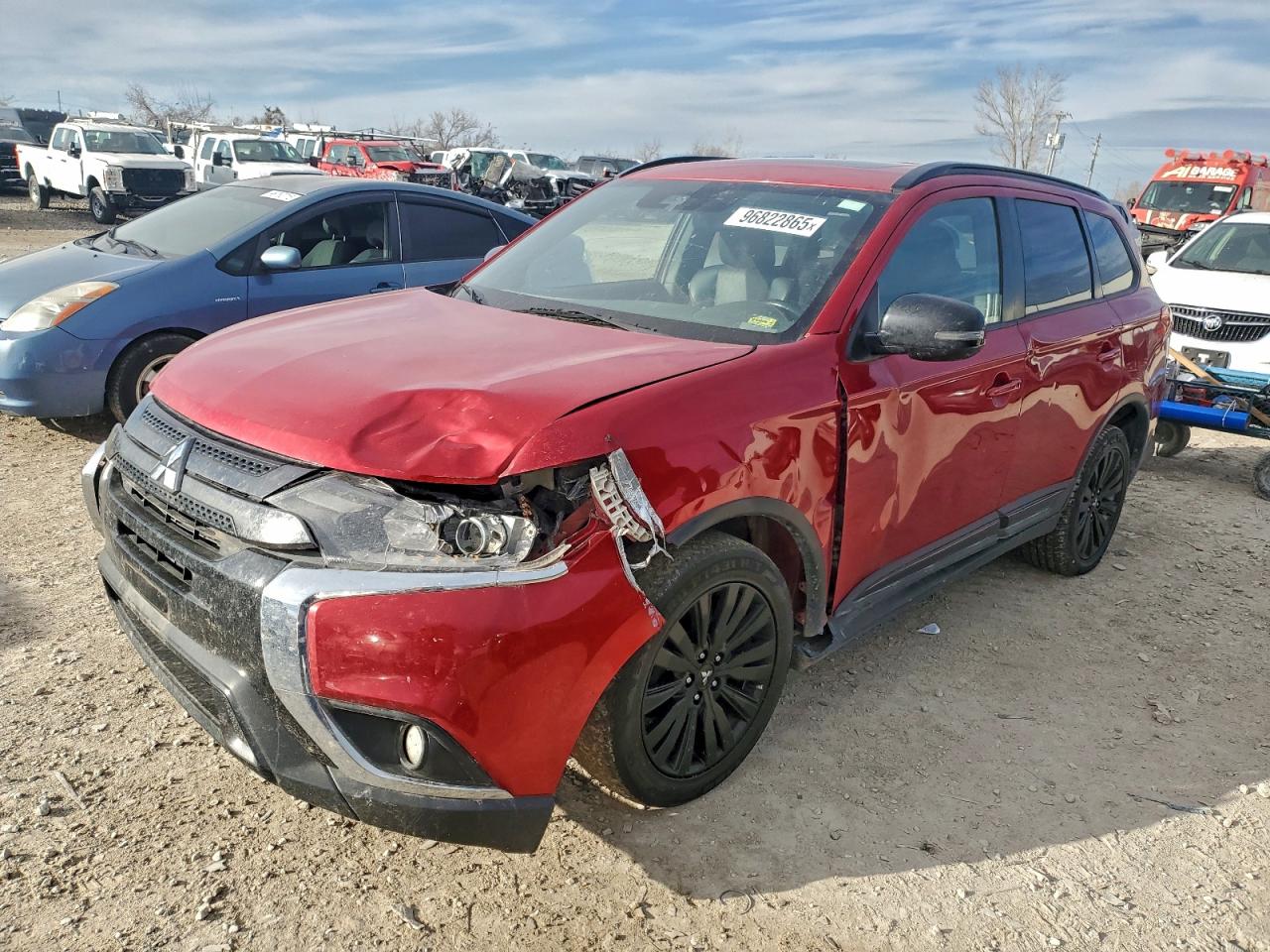 Mitsubishi Outlander Se Image 1