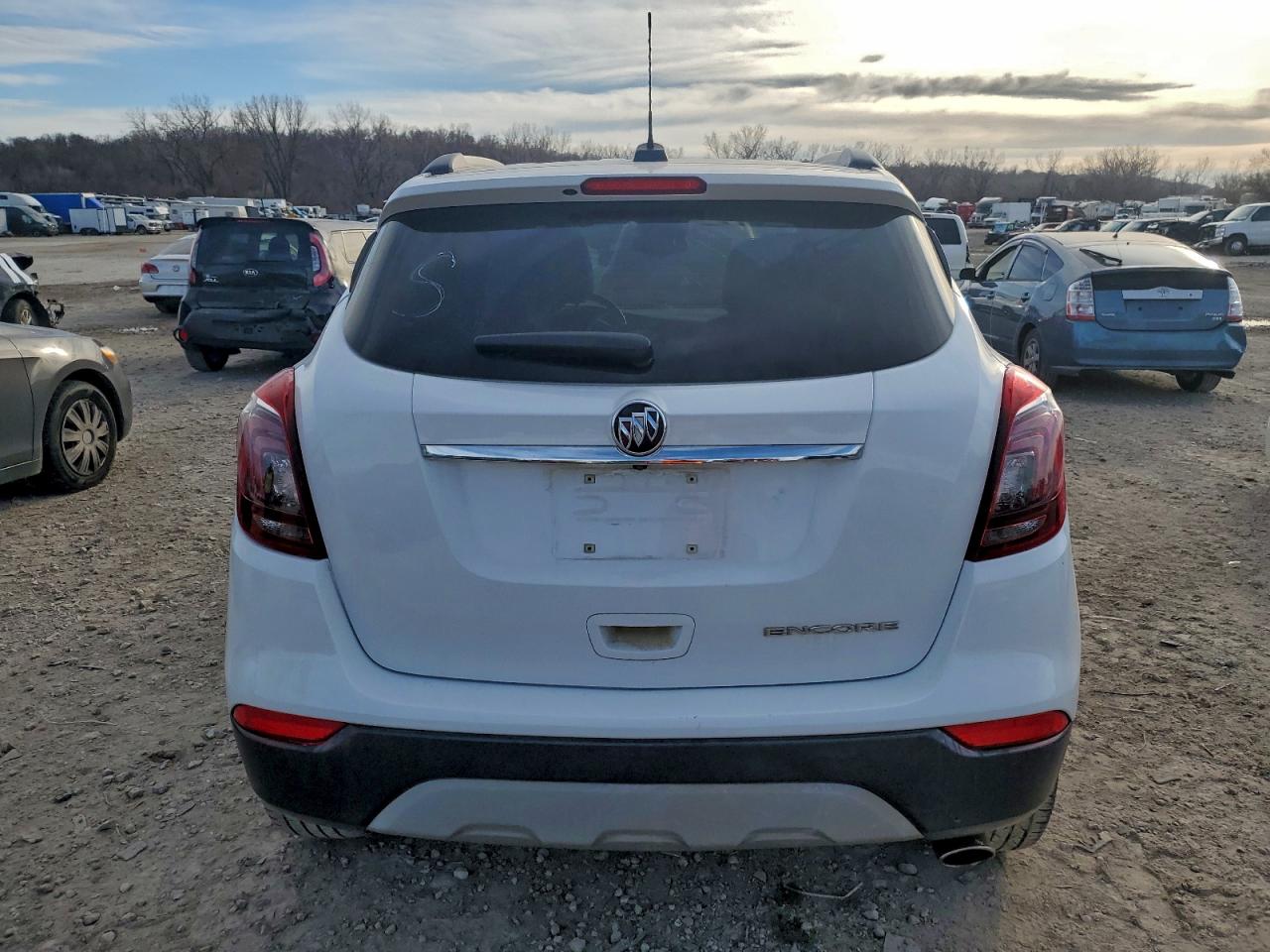 Buick Encore Preferred Image 6