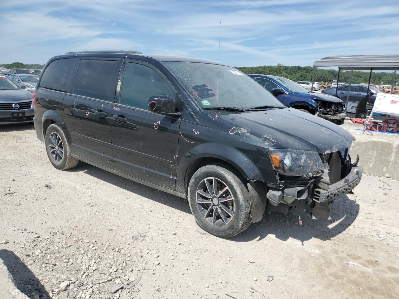 Dodge Caravan Gt Image 11