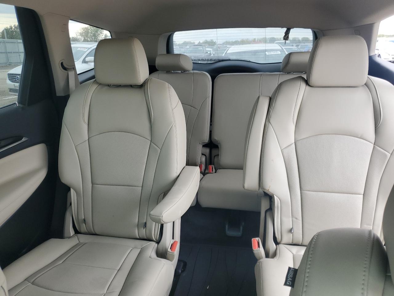 Buick Enclave Essence Image 11