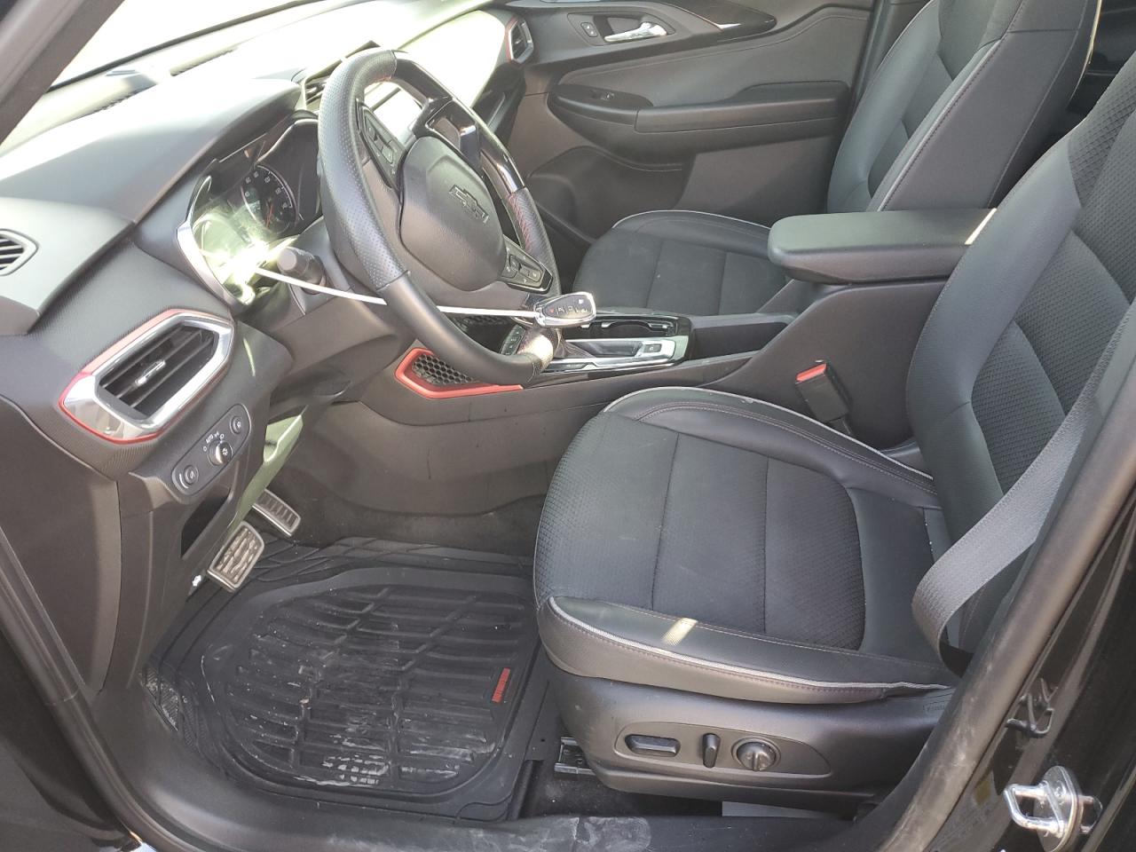 Chevrolet Trailblazer Rs Image 2