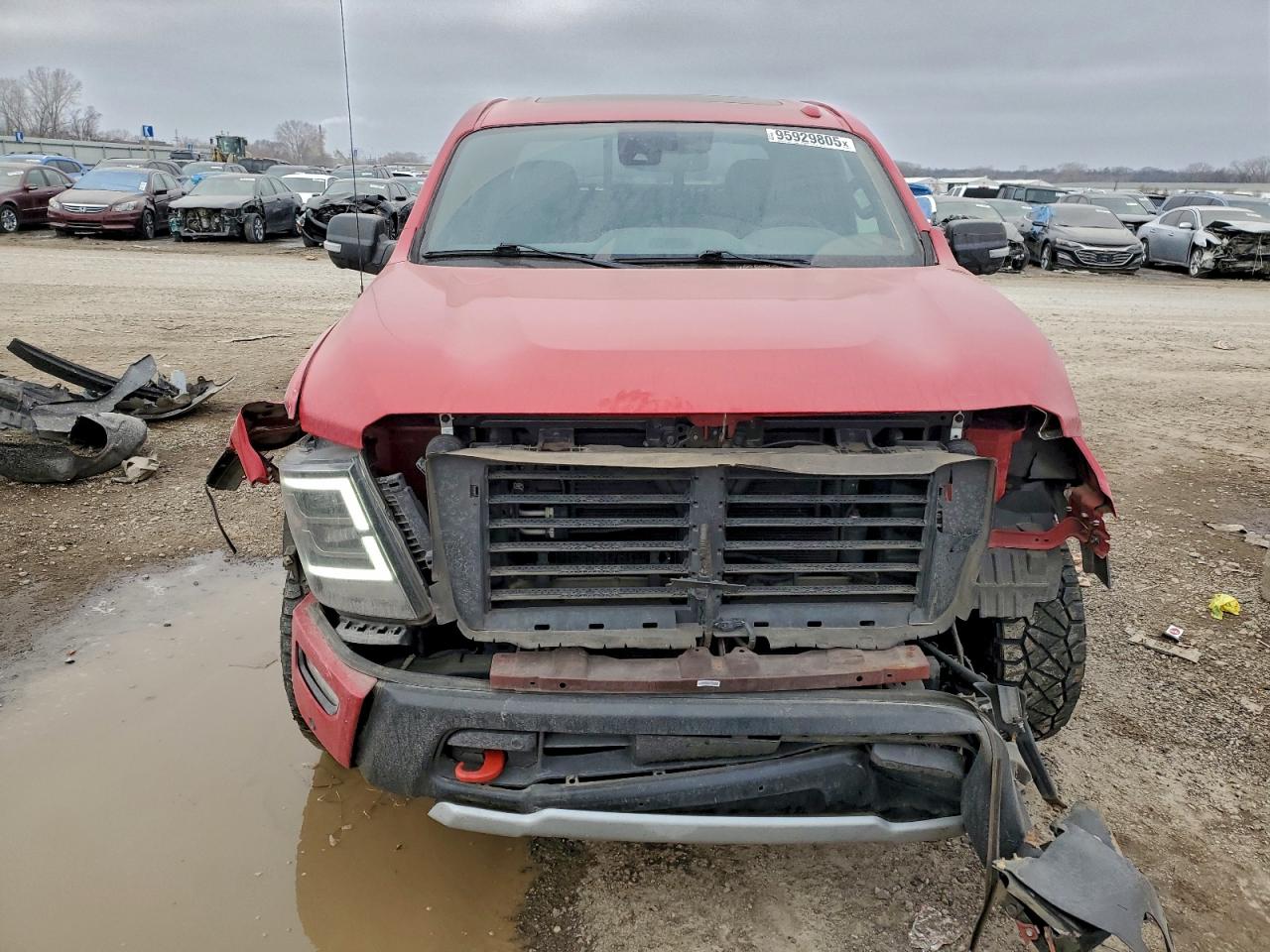 Nissan Titan Sv Image 2