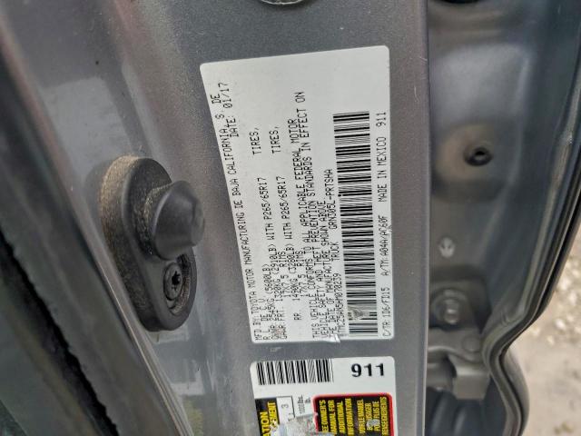 Toyota Tacoma Double Cab Image 5