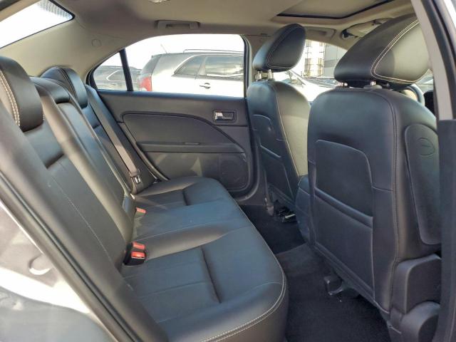 Mercury Milan Premier Image 9