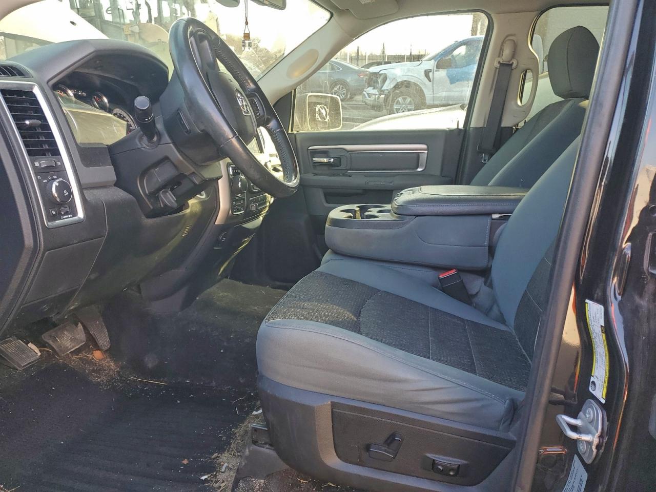 Ram 1500 Slt Image 8