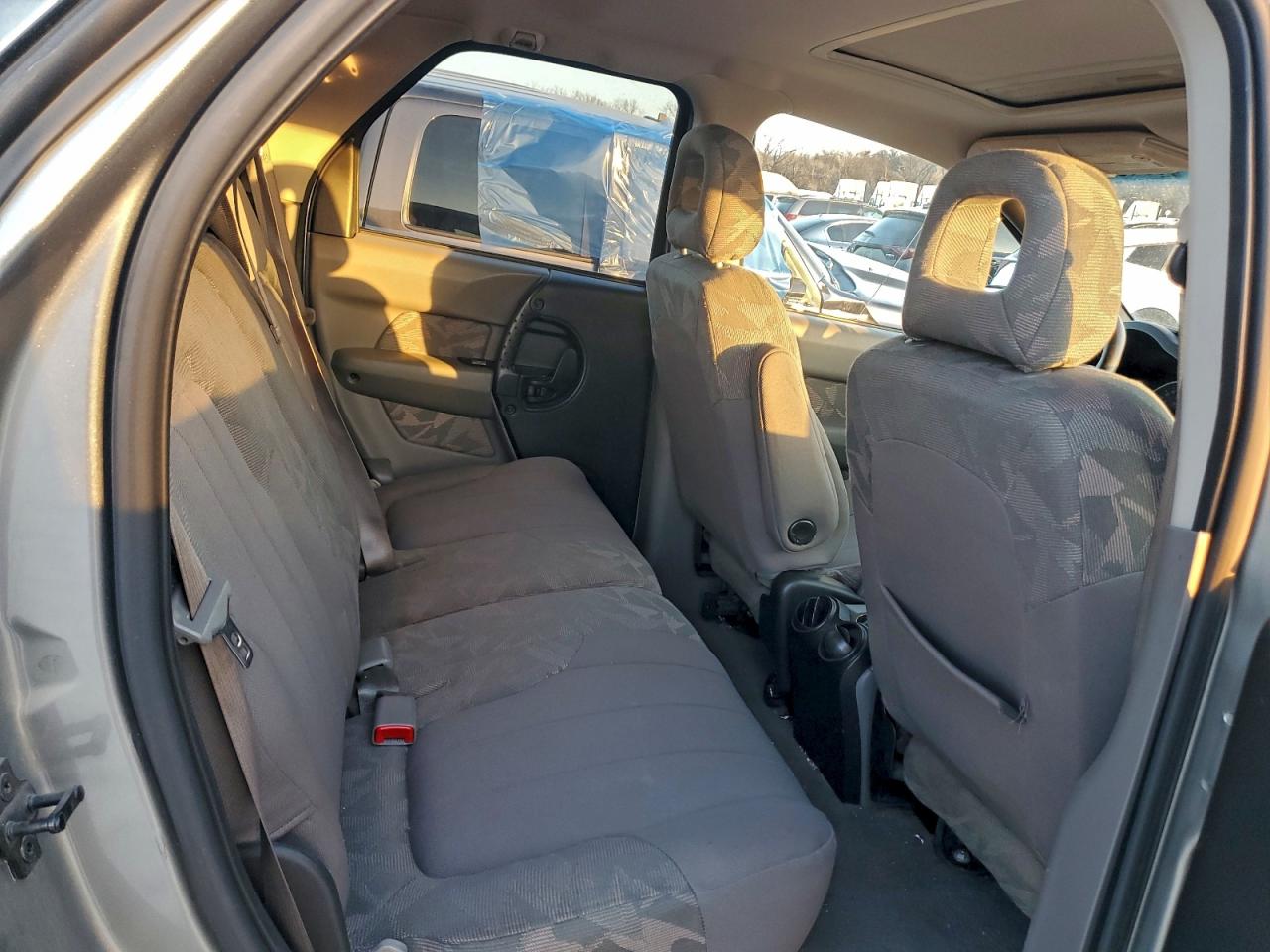 Pontiac Aztek Image 12