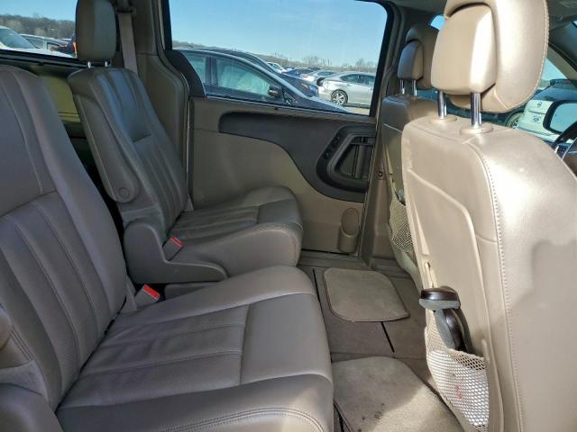 Chrysler Minivan Touring L Image 8