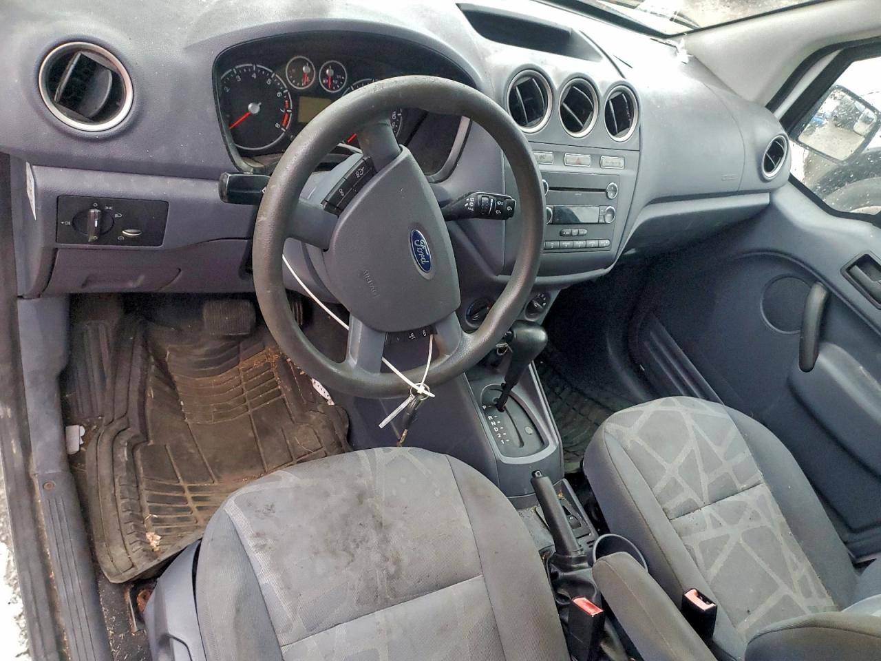 Ford Transit Xlt Image 2