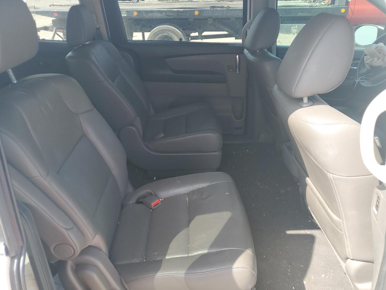 Honda Odyssey Exl Image 3