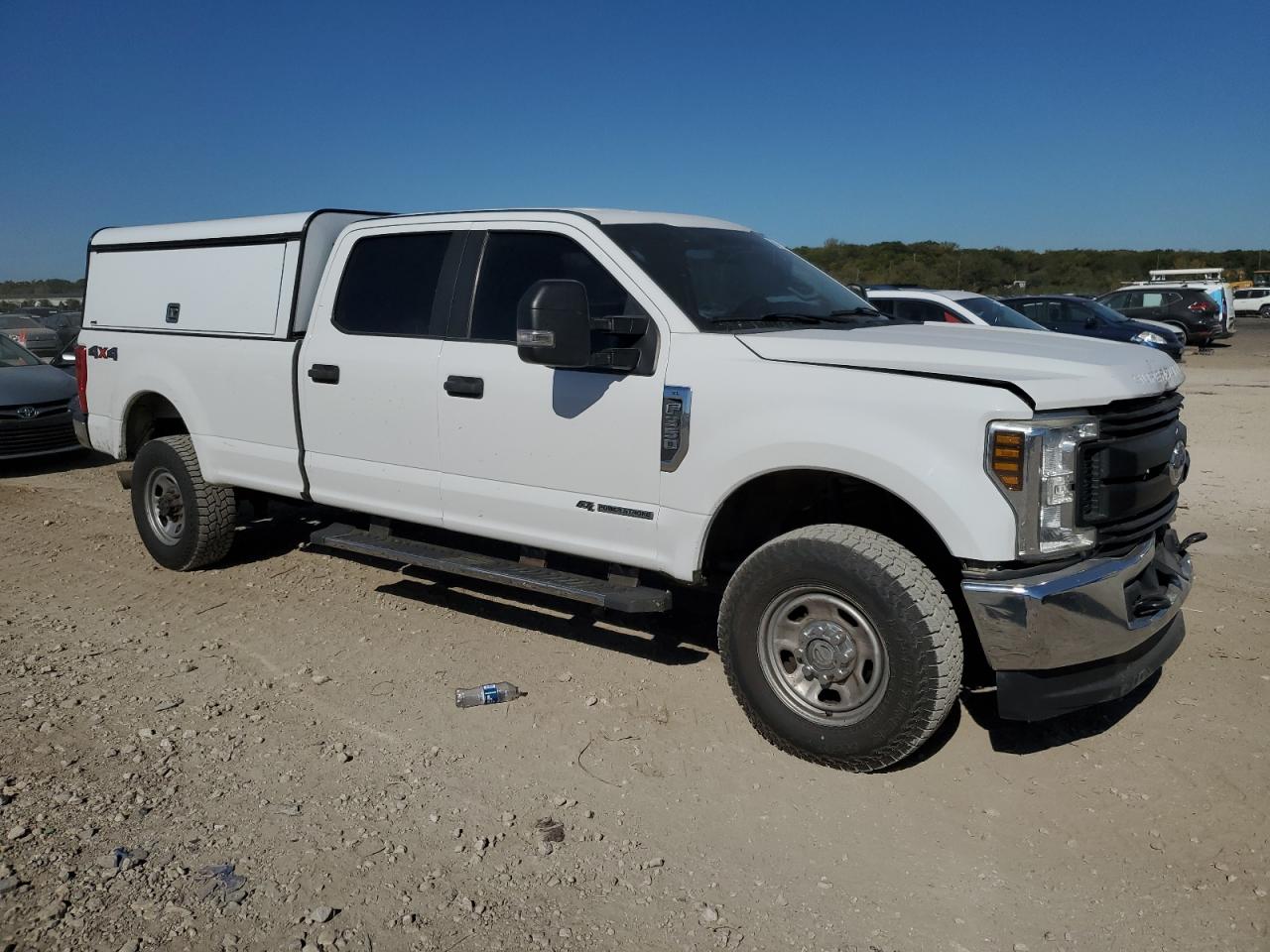 Ford F-350 Super Duty Image 12