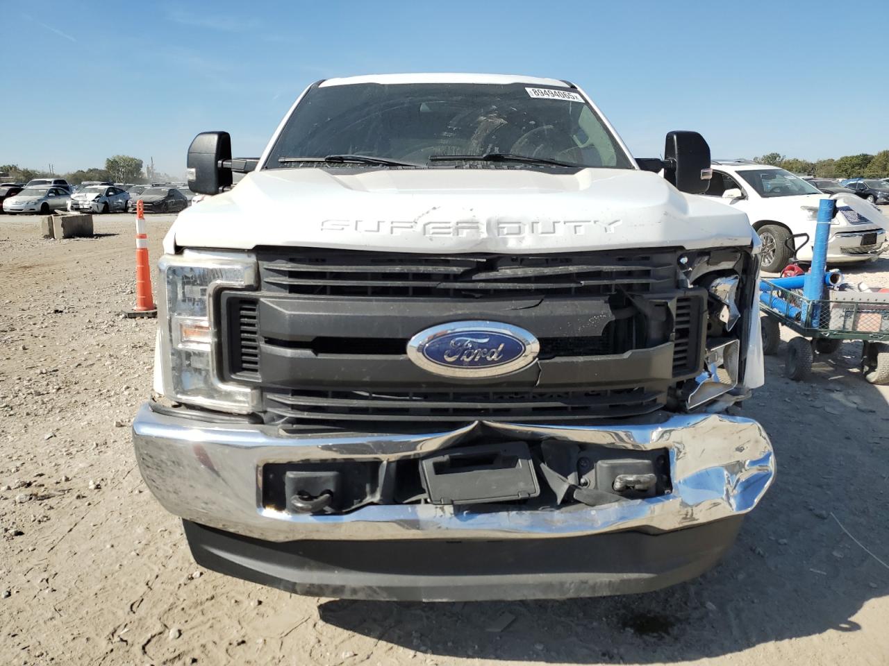 Ford F-350 Super Duty Image 9