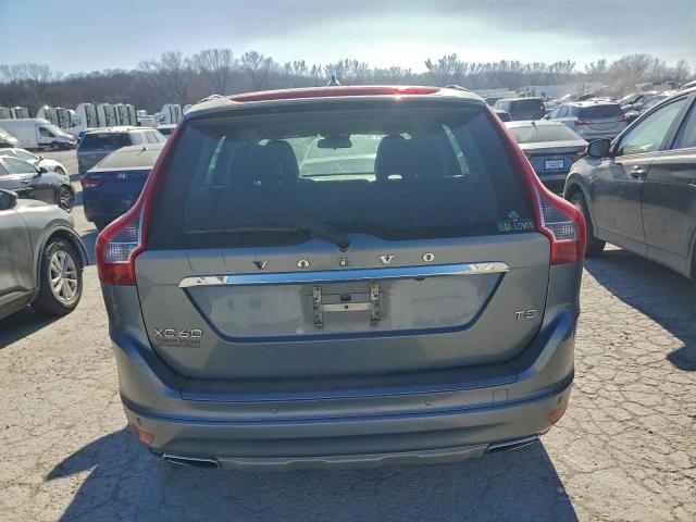 Volvo XC60 T5 Image 8