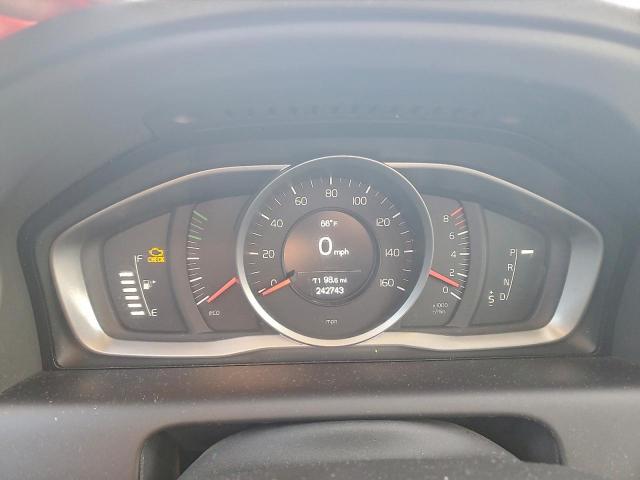 Volvo XC60 T5 Image 13