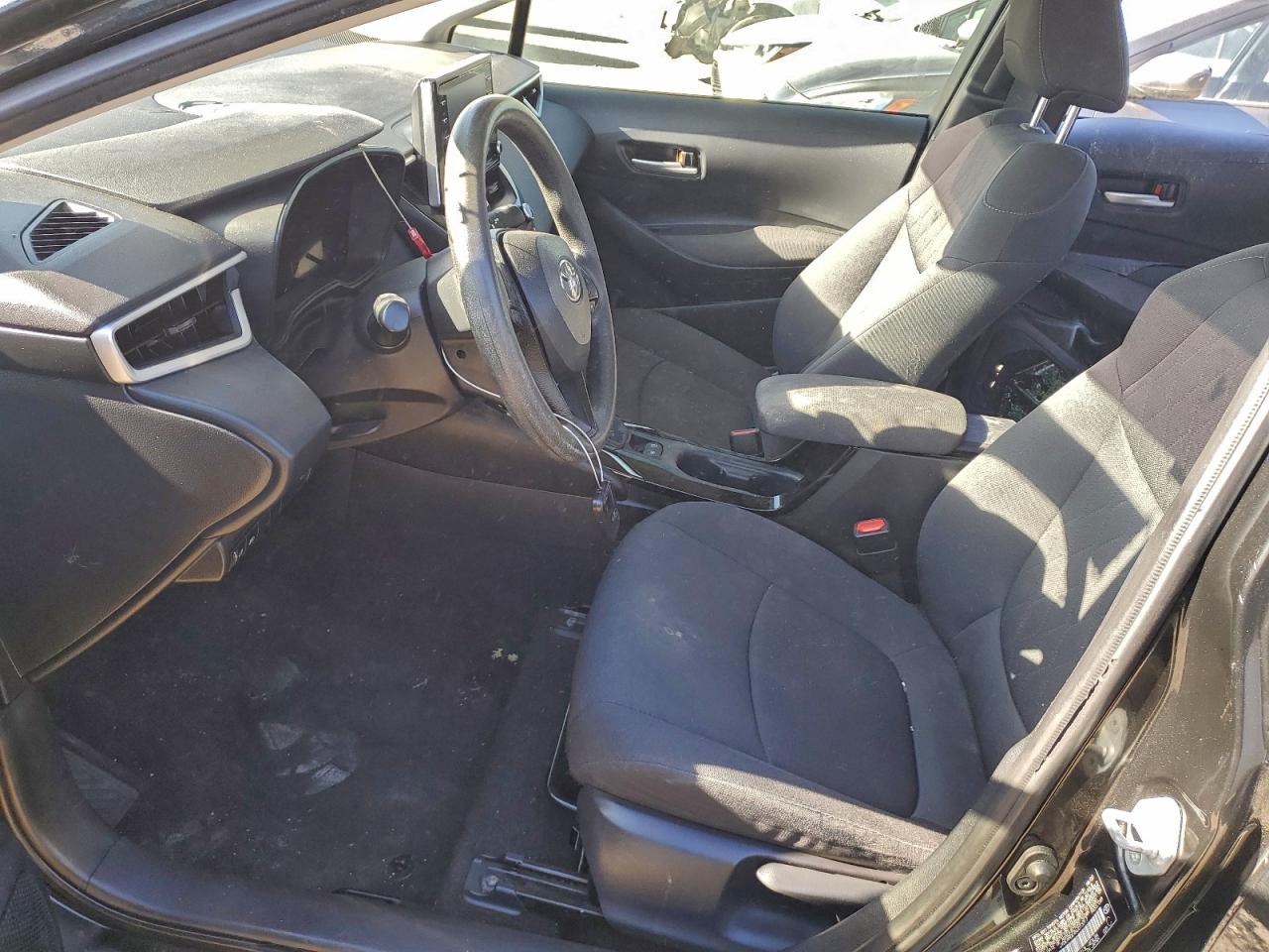 Toyota Corolla Le Image 2