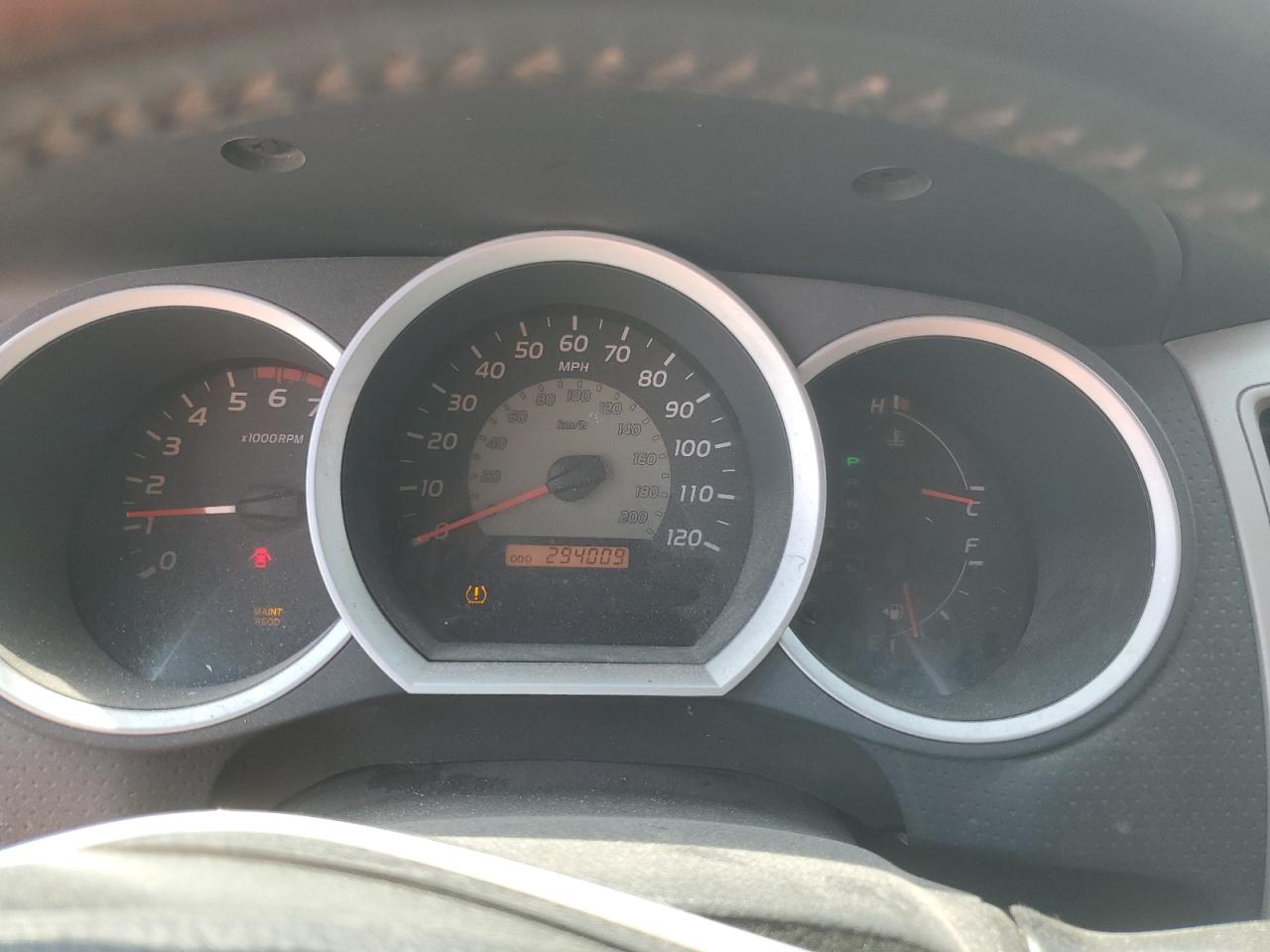 Toyota Tacoma Double Cab Prerunner Image 5