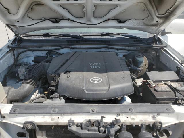 Toyota Tacoma Double Cab Prerunner Image 9